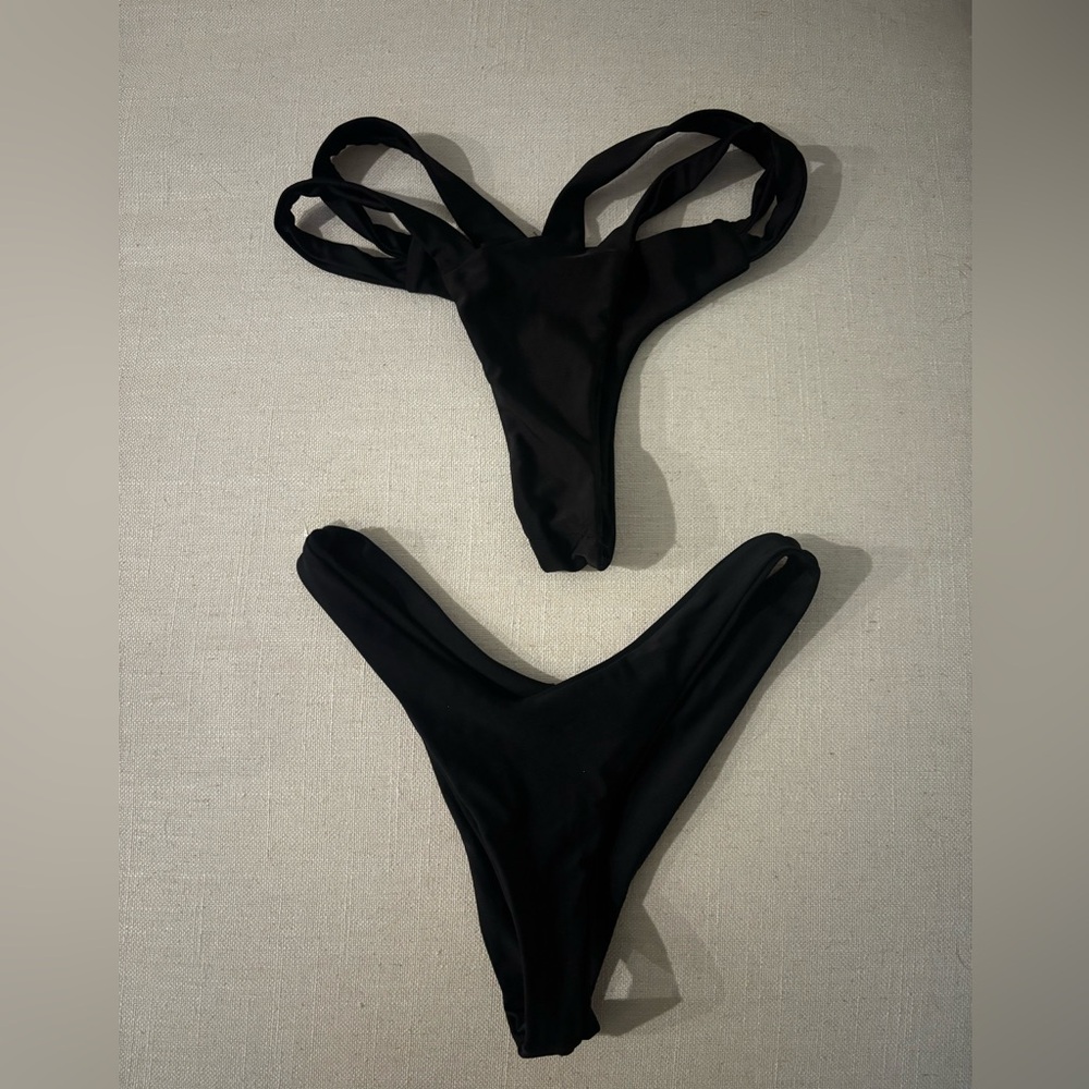 Black Bikini Set
